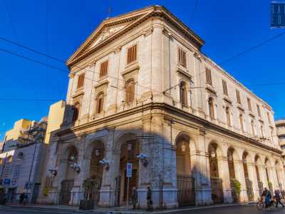 Qui possiamo ammirare la nostra chiesa, che ingloba anche un ex monastero